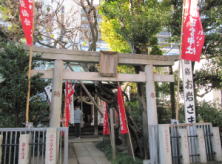 お岩稲荷
